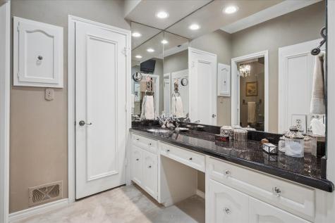 7276 Lupton Circle Dallas TX 75225