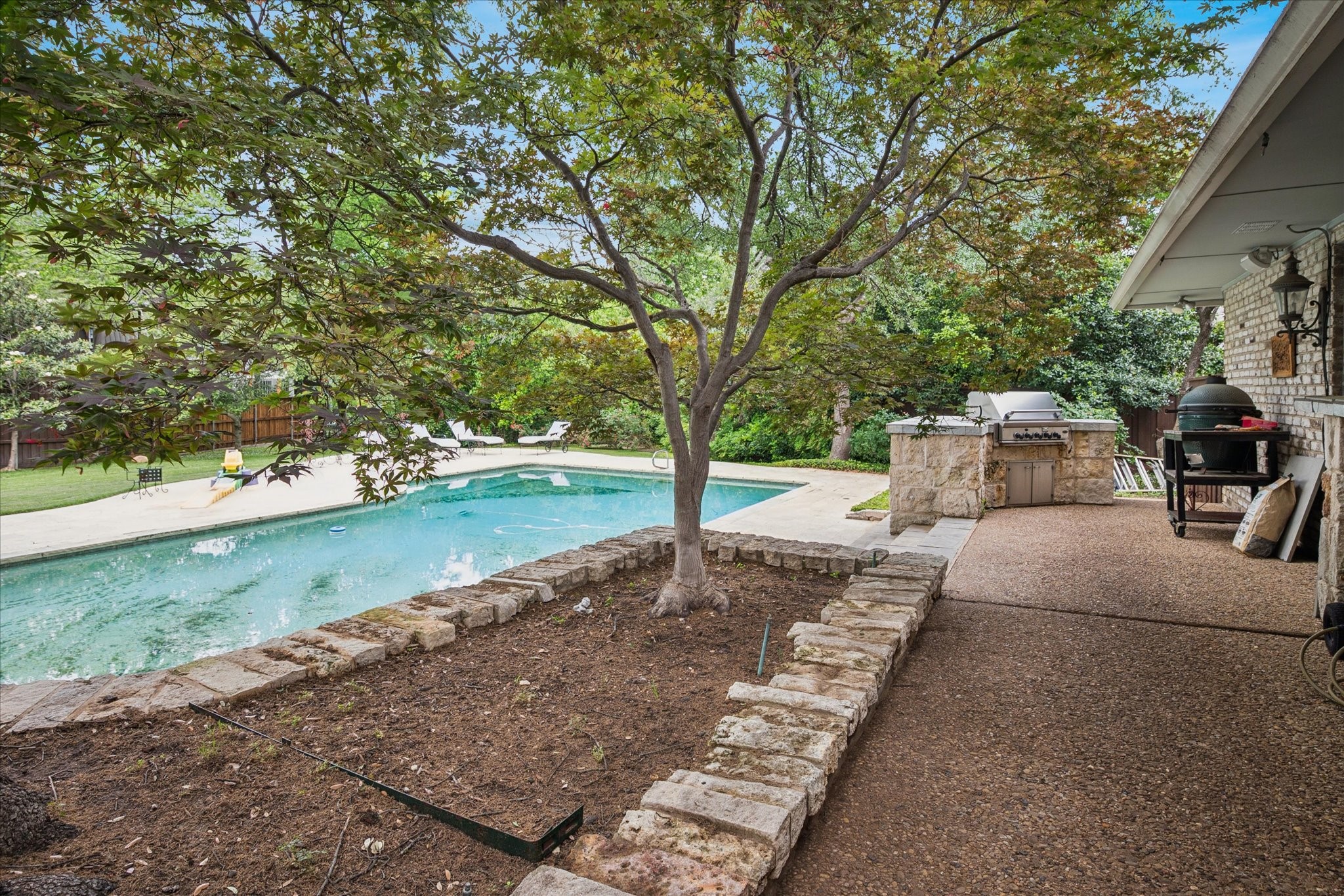 7276 Lupton Circle Dallas TX 75225