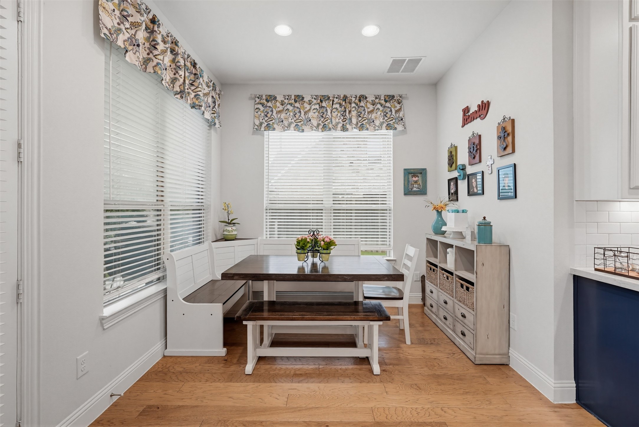 8068 Sarahville Drive Dallas TX 75252