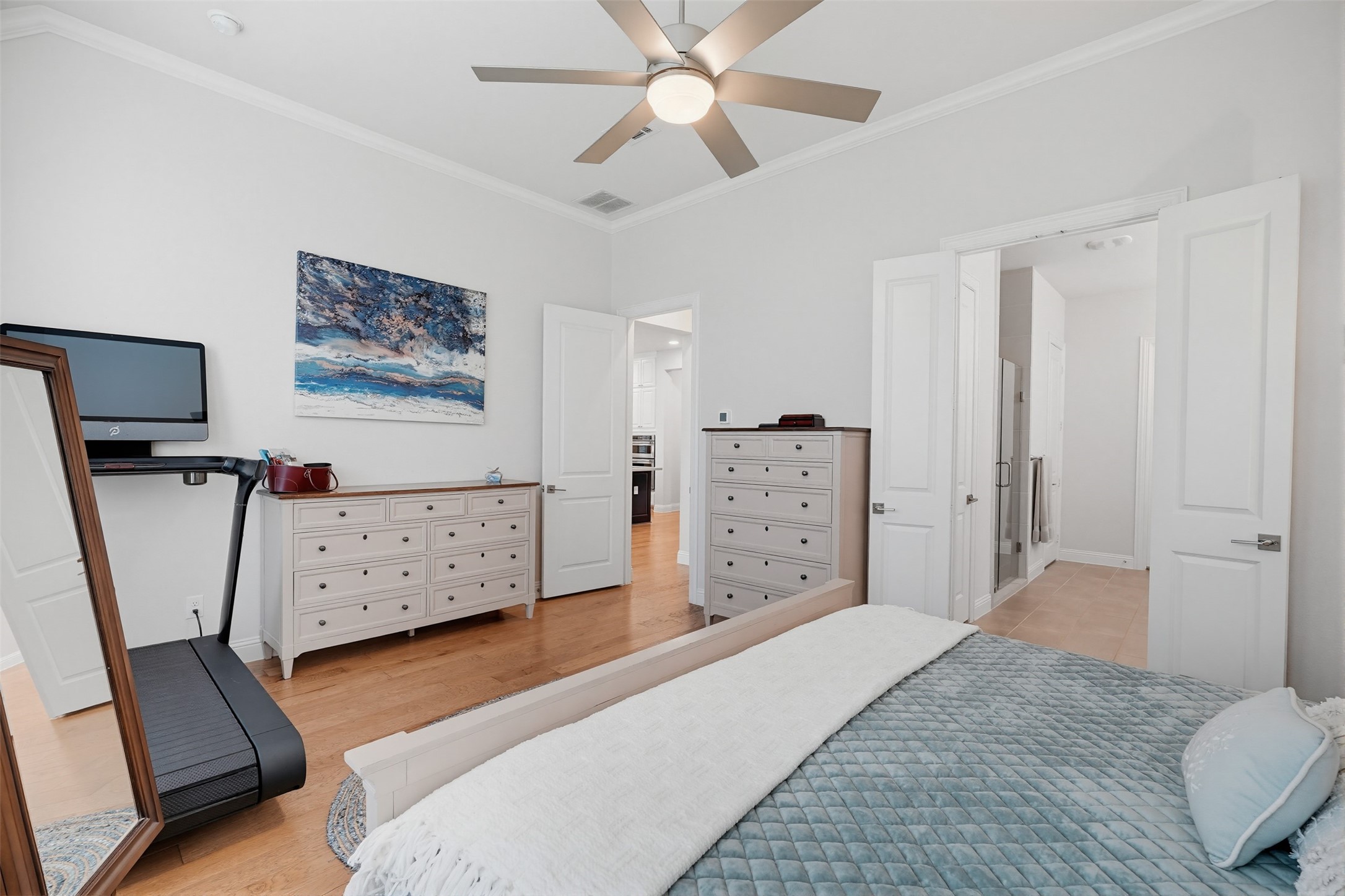 8068 Sarahville Drive Dallas TX 75252