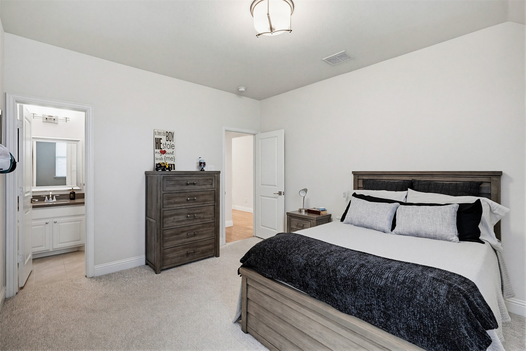 8068 Sarahville Drive Dallas TX 75252