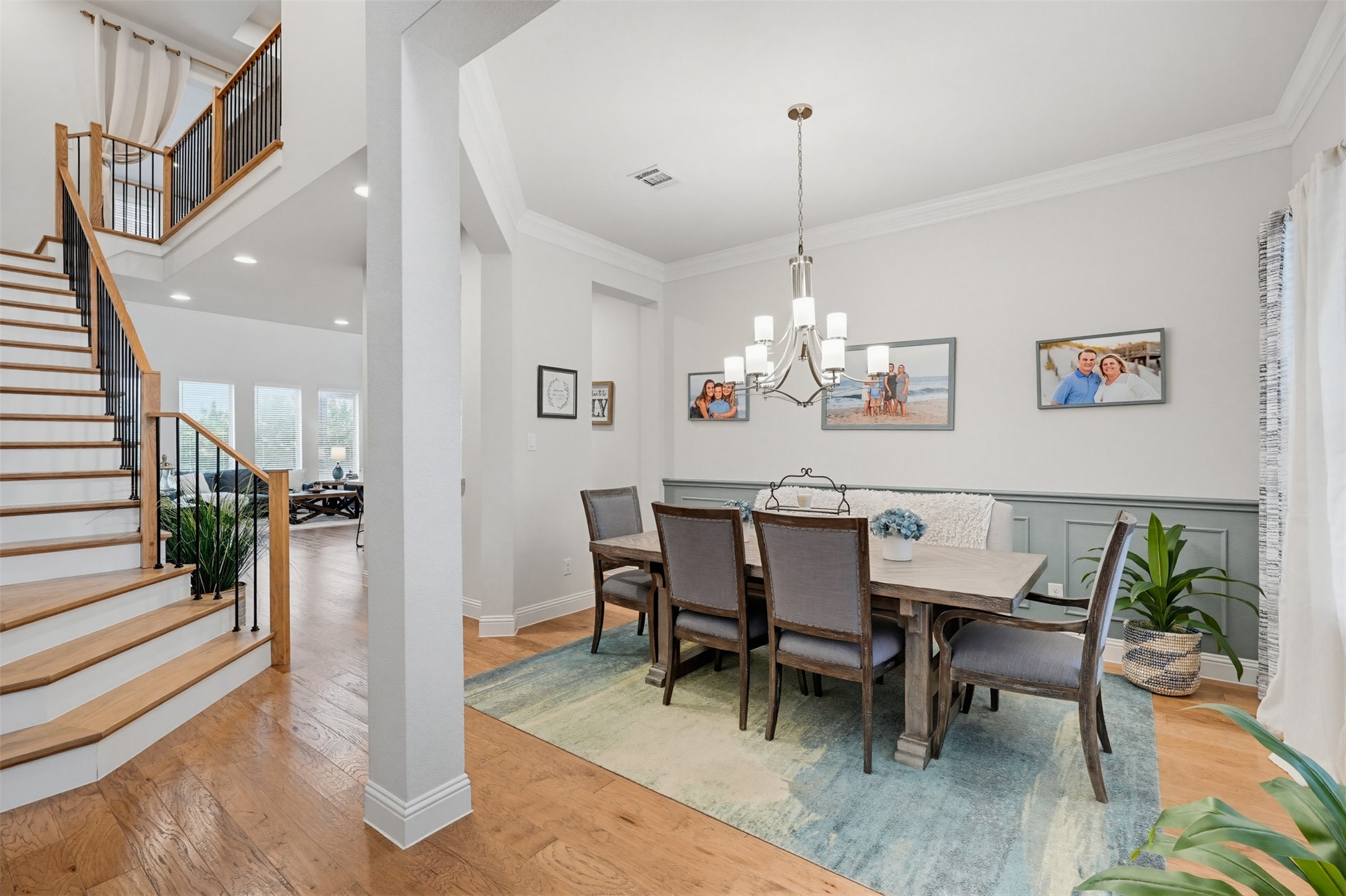 8068 Sarahville Drive Dallas TX 75252
