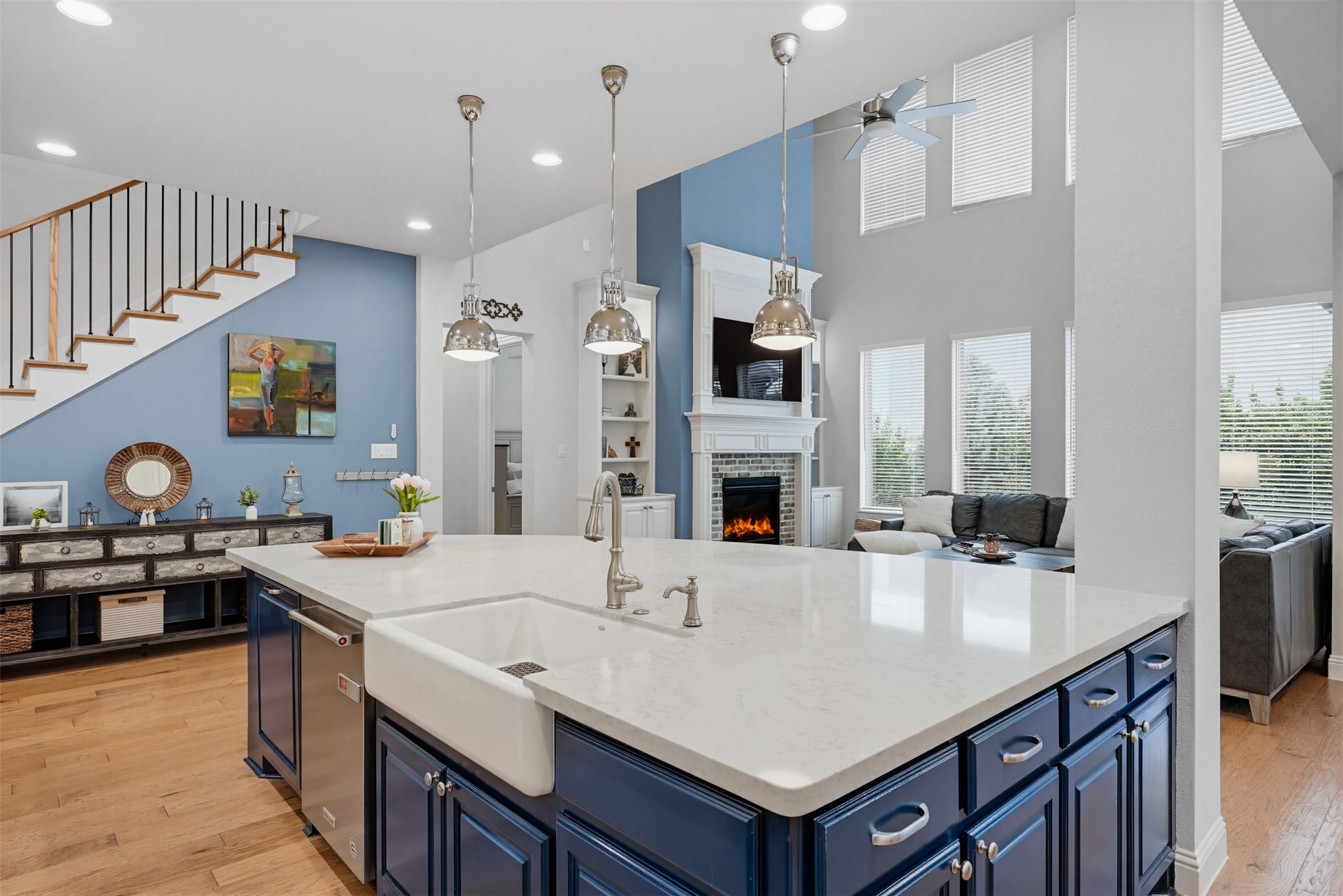 8068 Sarahville Drive Dallas TX 75252