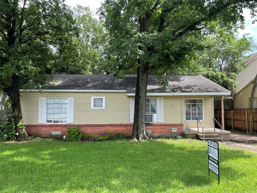 11426 Lanewood Circle Dallas TX 75218