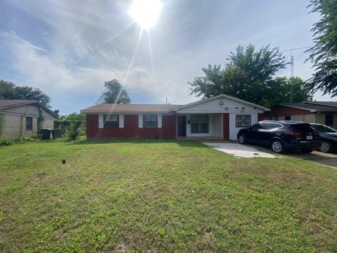 2239 Clover Ridge Drive Dallas TX 75216