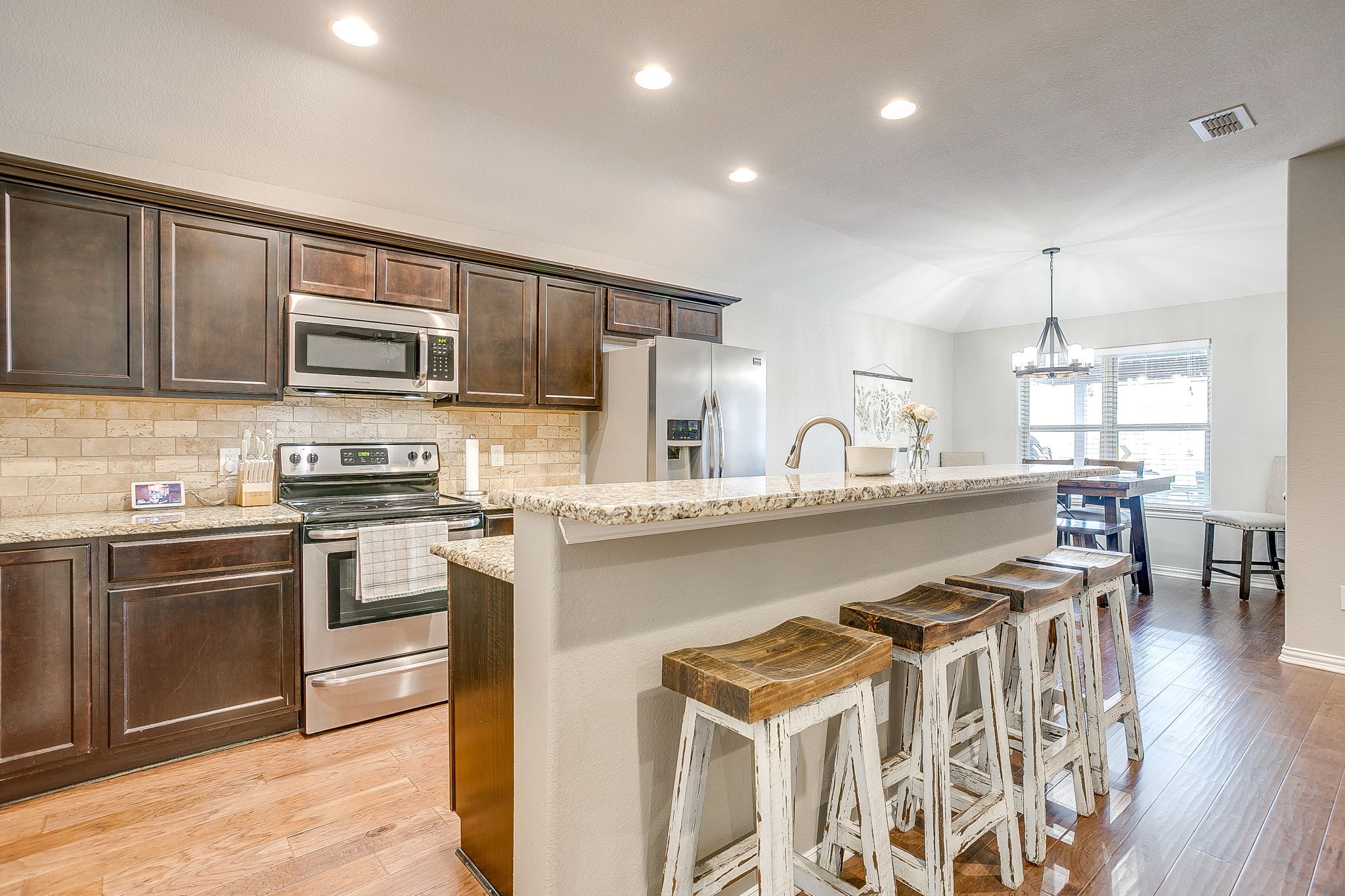 811 Carmen Ana Avenue Grandview TX 76050
