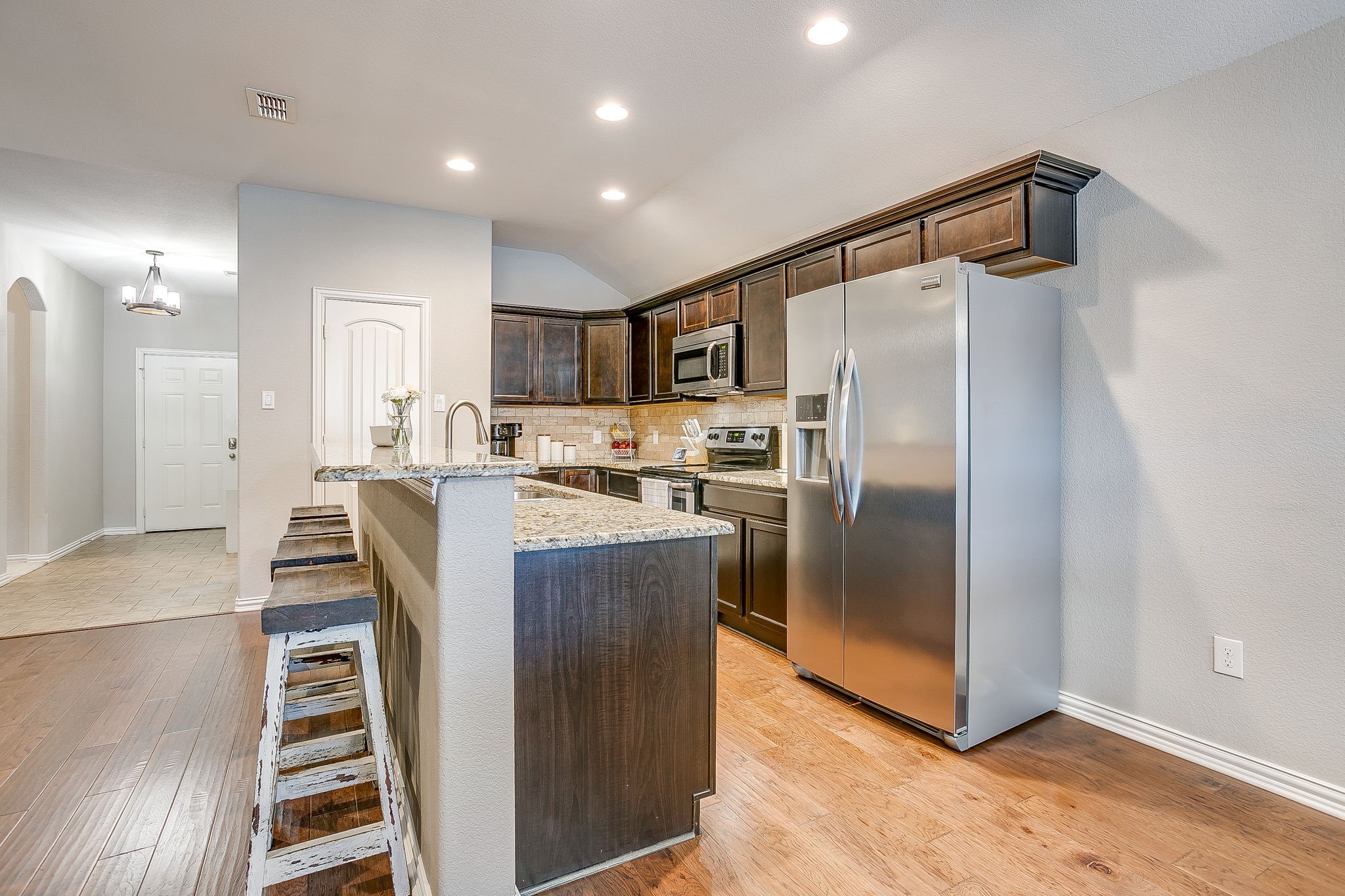 811 Carmen Ana Avenue Grandview TX 76050