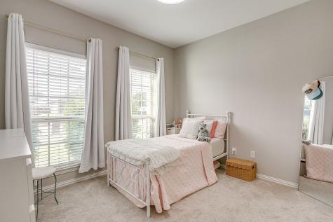 811 Carmen Ana Avenue Grandview TX 76050