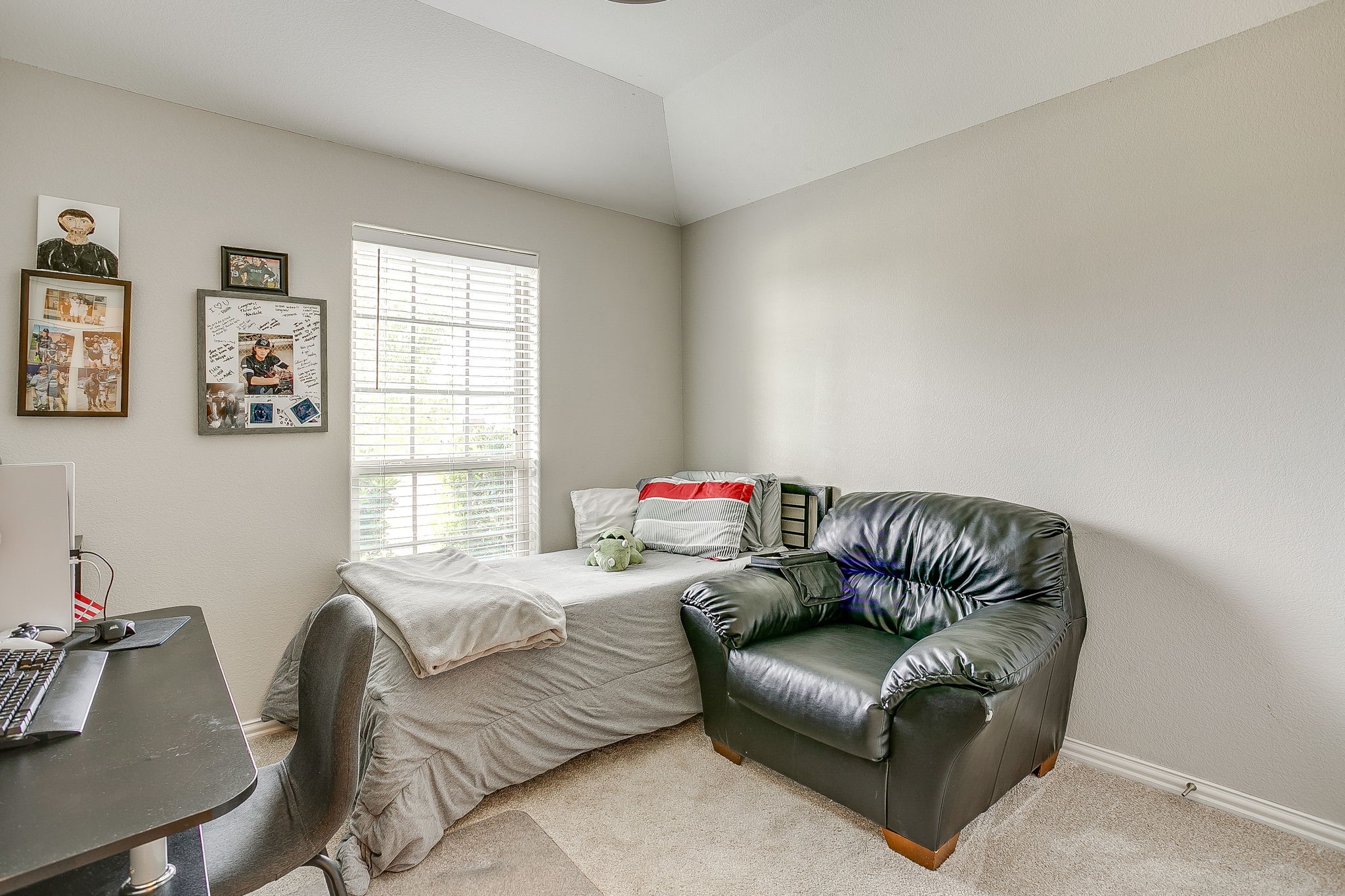 811 Carmen Ana Avenue Grandview TX 76050