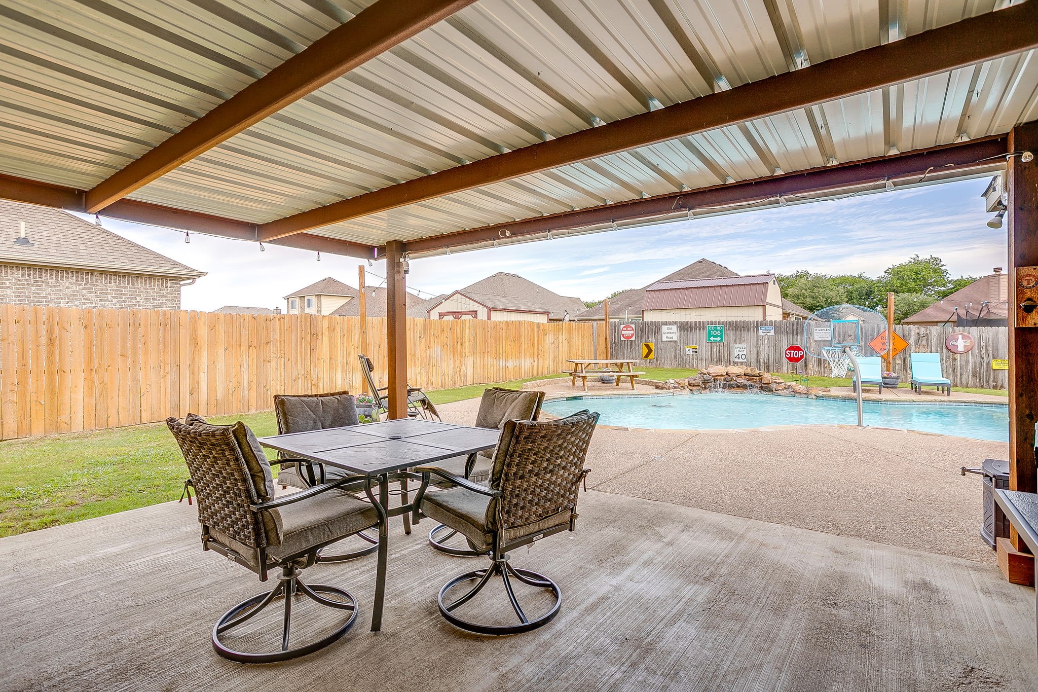 811 Carmen Ana Avenue Grandview TX 76050