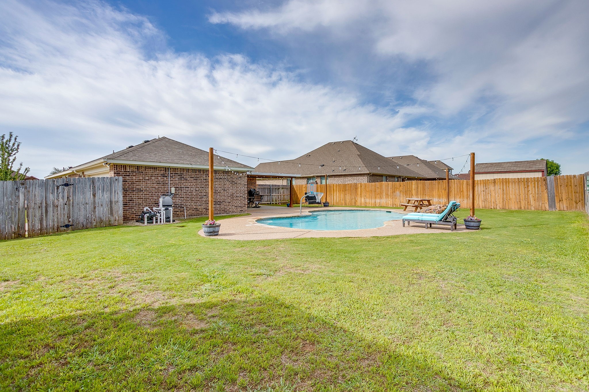 811 Carmen Ana Avenue Grandview TX 76050