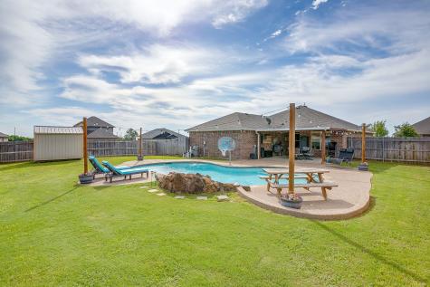 811 Carmen Ana Avenue Grandview TX 76050