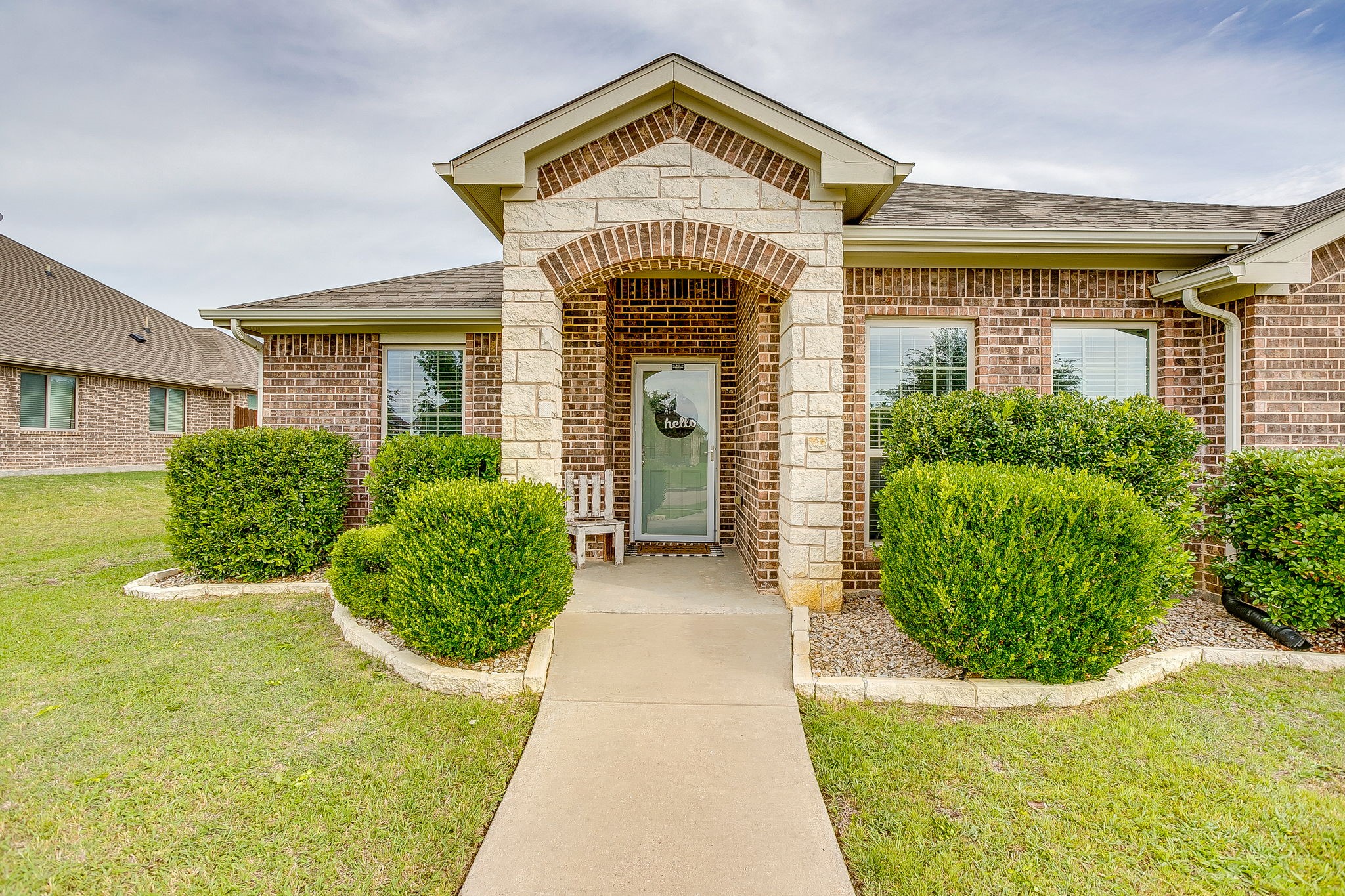 811 Carmen Ana Avenue Grandview TX 76050