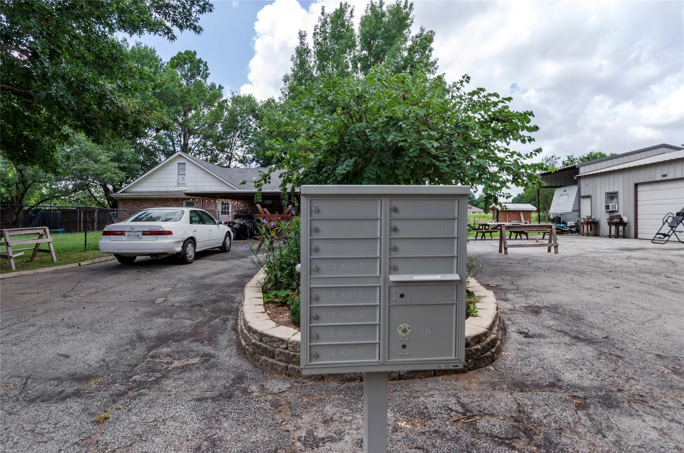 102 N Mesquite Street Paradise TX 76073