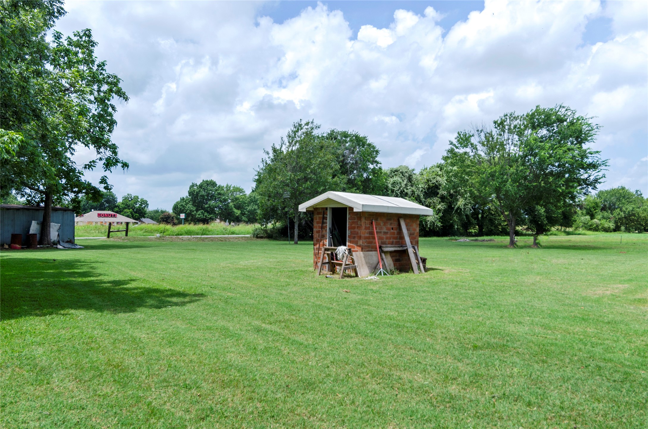 102 N Mesquite Street Paradise TX 76073