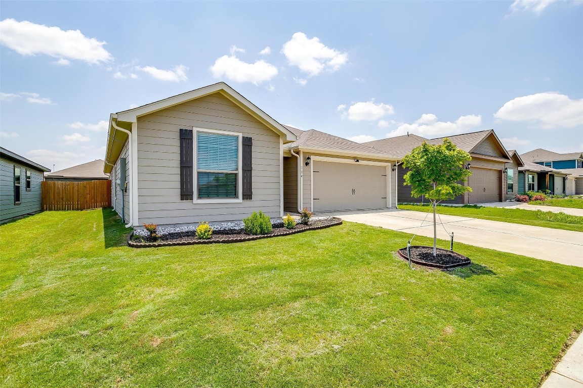 114 Bush Drive Venus TX 76084
