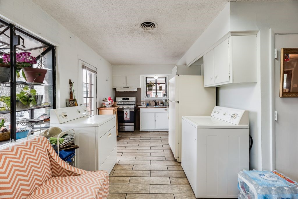 106 W Vista Drive Garland TX 75041