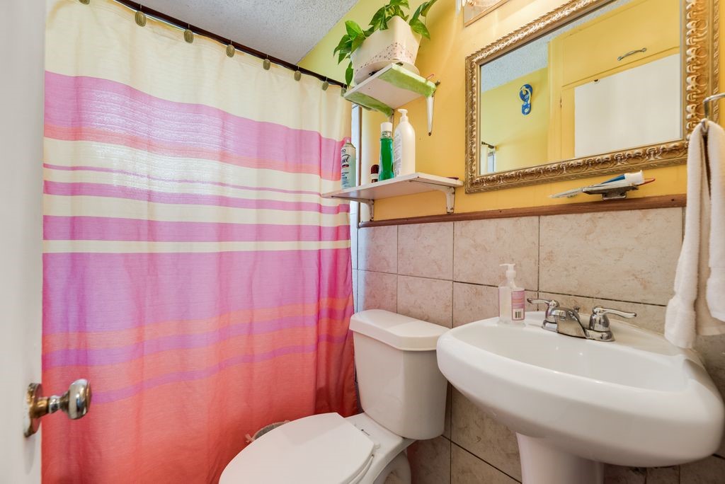 106 W Vista Drive Garland TX 75041