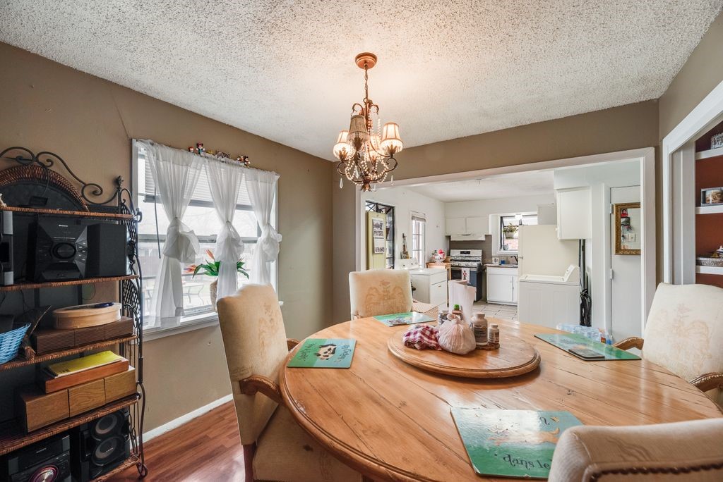106 W Vista Drive Garland TX 75041