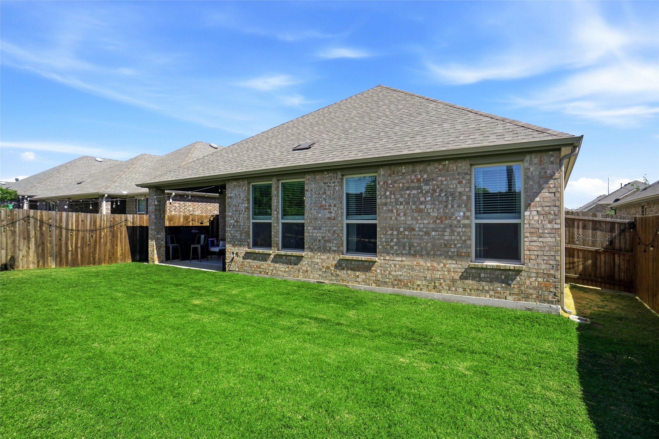 10512 Fountain Gate Street Aubrey TX 76227