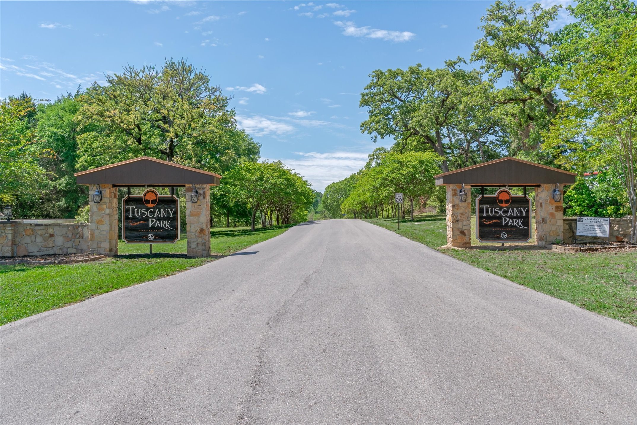 147 County Road 2309 Mineola TX 75773