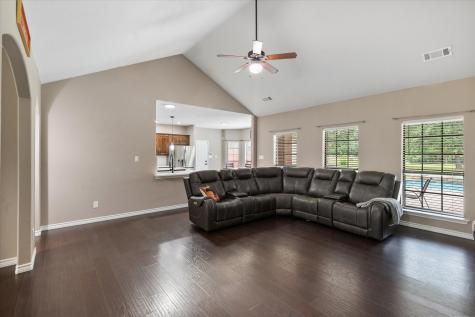 2913 Bairds Lane Burleson TX 76028