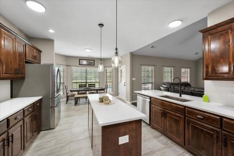 2913 Bairds Lane Burleson TX 76028