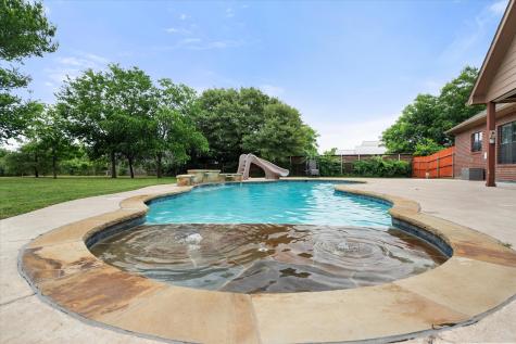 2913 Bairds Lane Burleson TX 76028