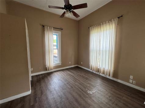 1405 Caddo Street Commerce TX 75428