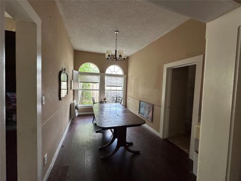 1405 Caddo Street Commerce TX 75428