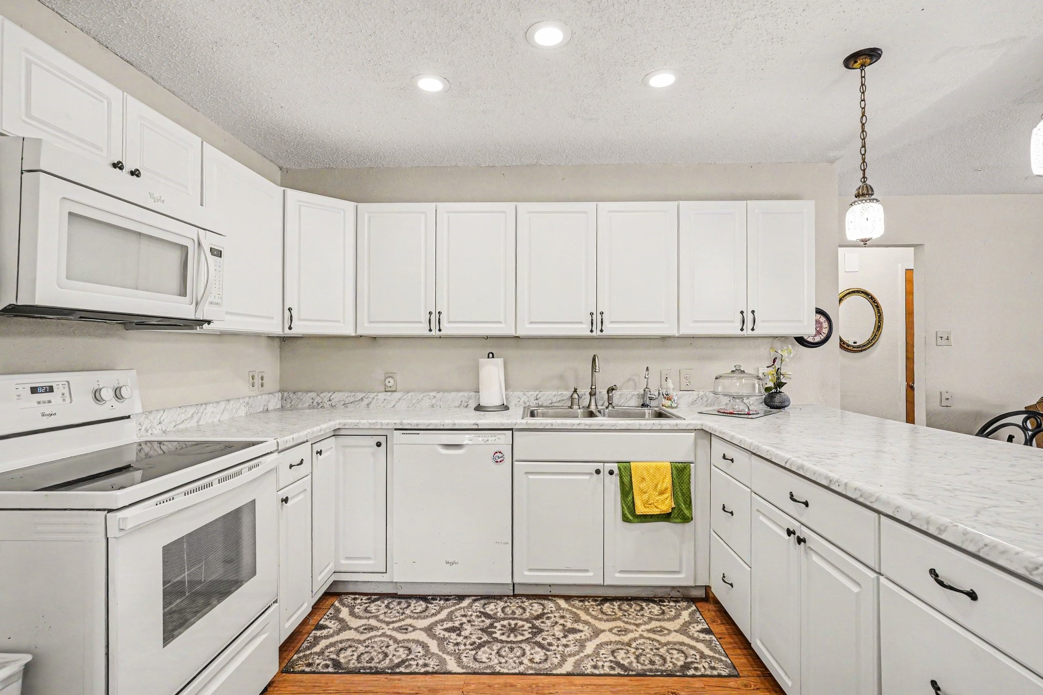 324 Ashwood Street Azle TX 76020