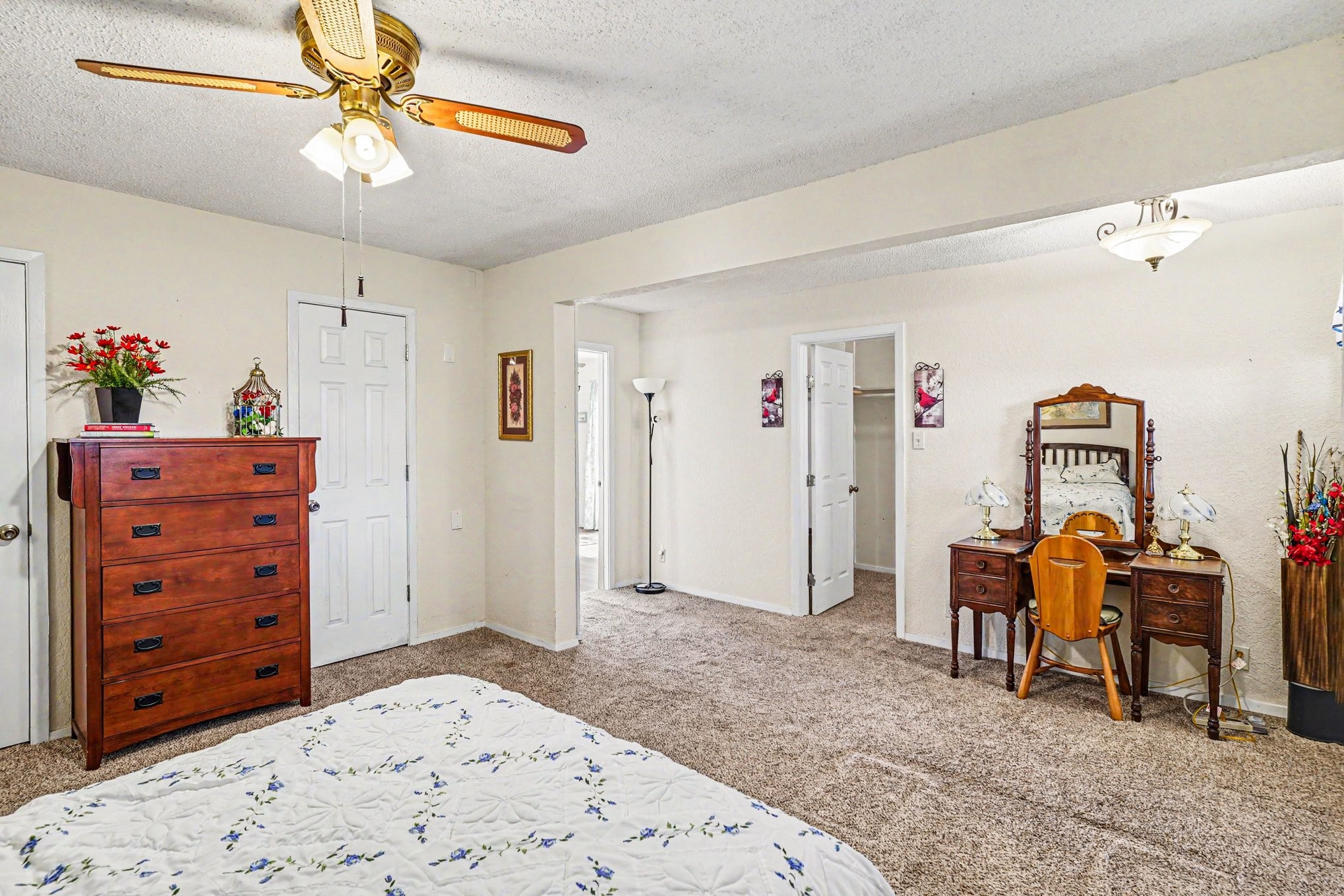 324 Ashwood Street Azle TX 76020