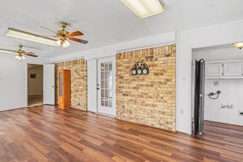324 Ashwood Street Azle TX 76020