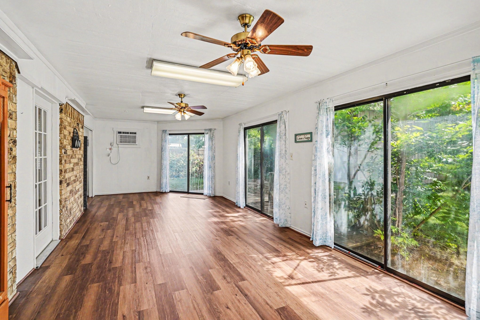 324 Ashwood Street Azle TX 76020