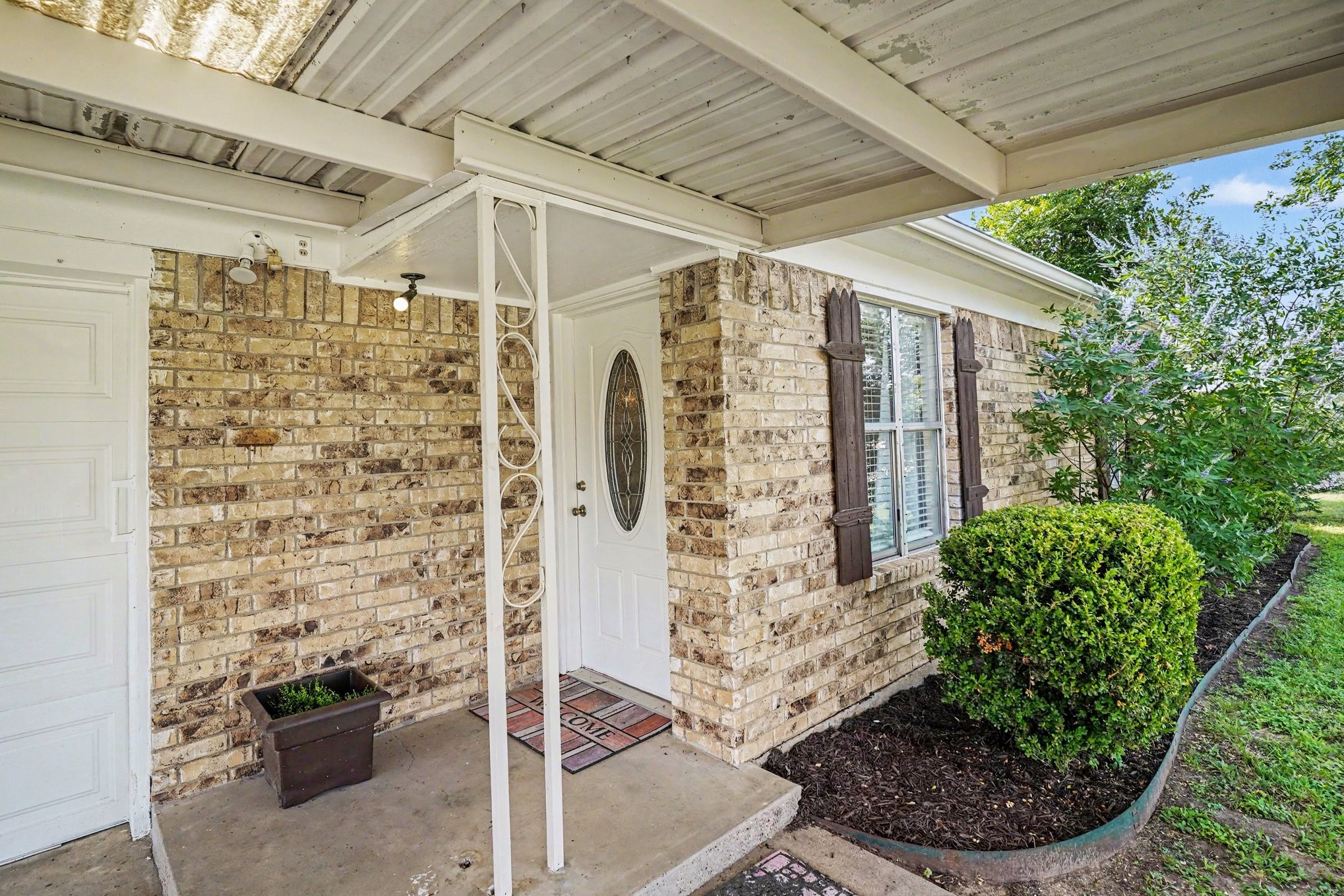 324 Ashwood Street Azle TX 76020
