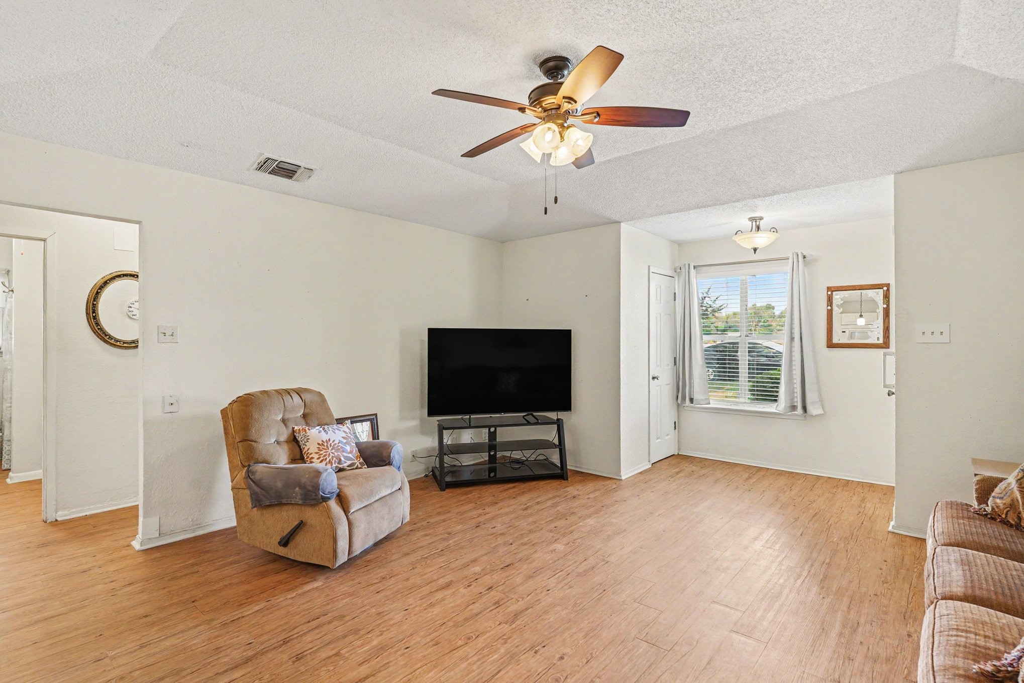 324 Ashwood Street Azle TX 76020