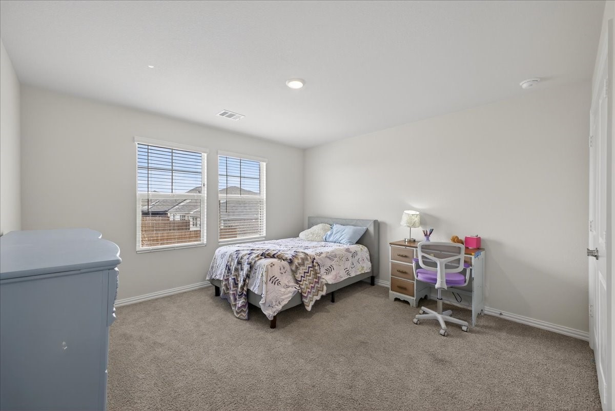 6717 Iron Oak Road Crowley TX 76036