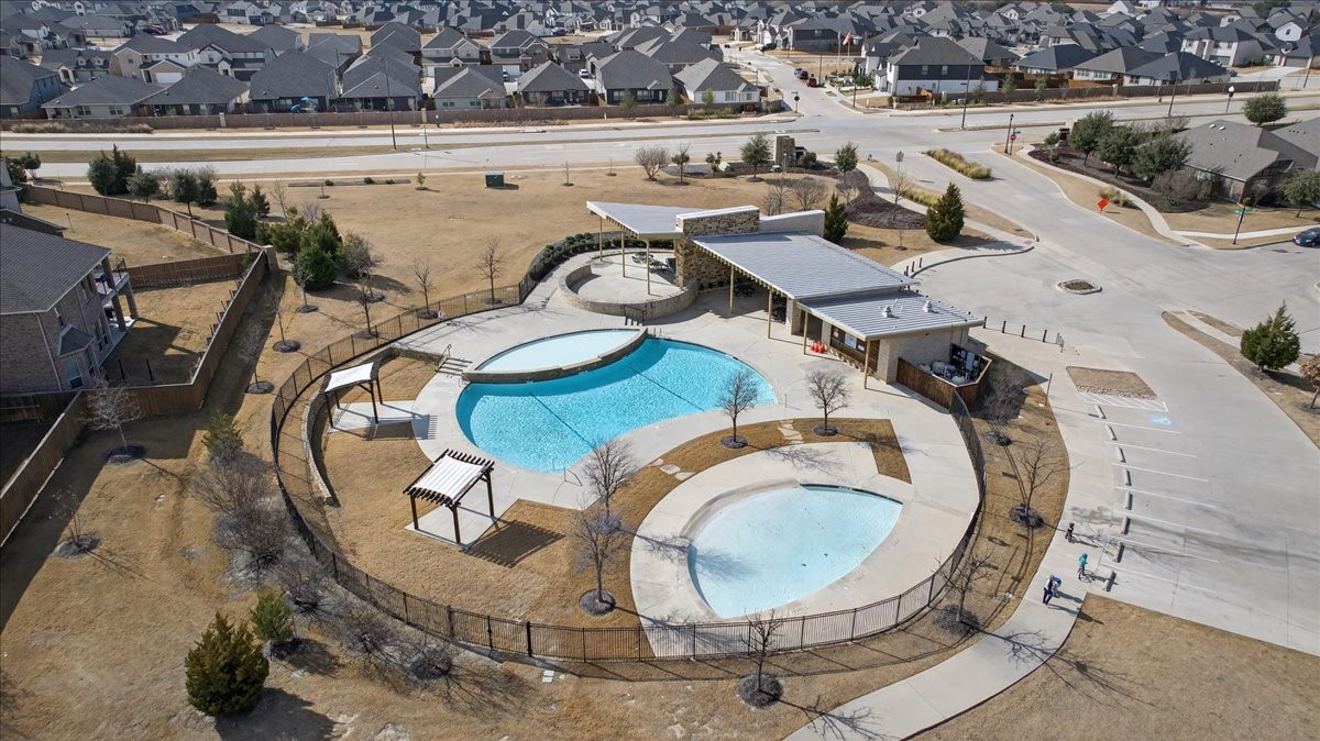 6717 Iron Oak Road Crowley TX 76036