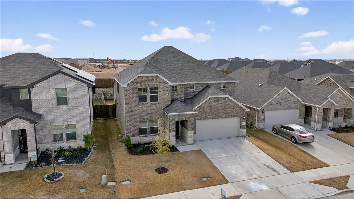 6717 Iron Oak Road Crowley TX 76036