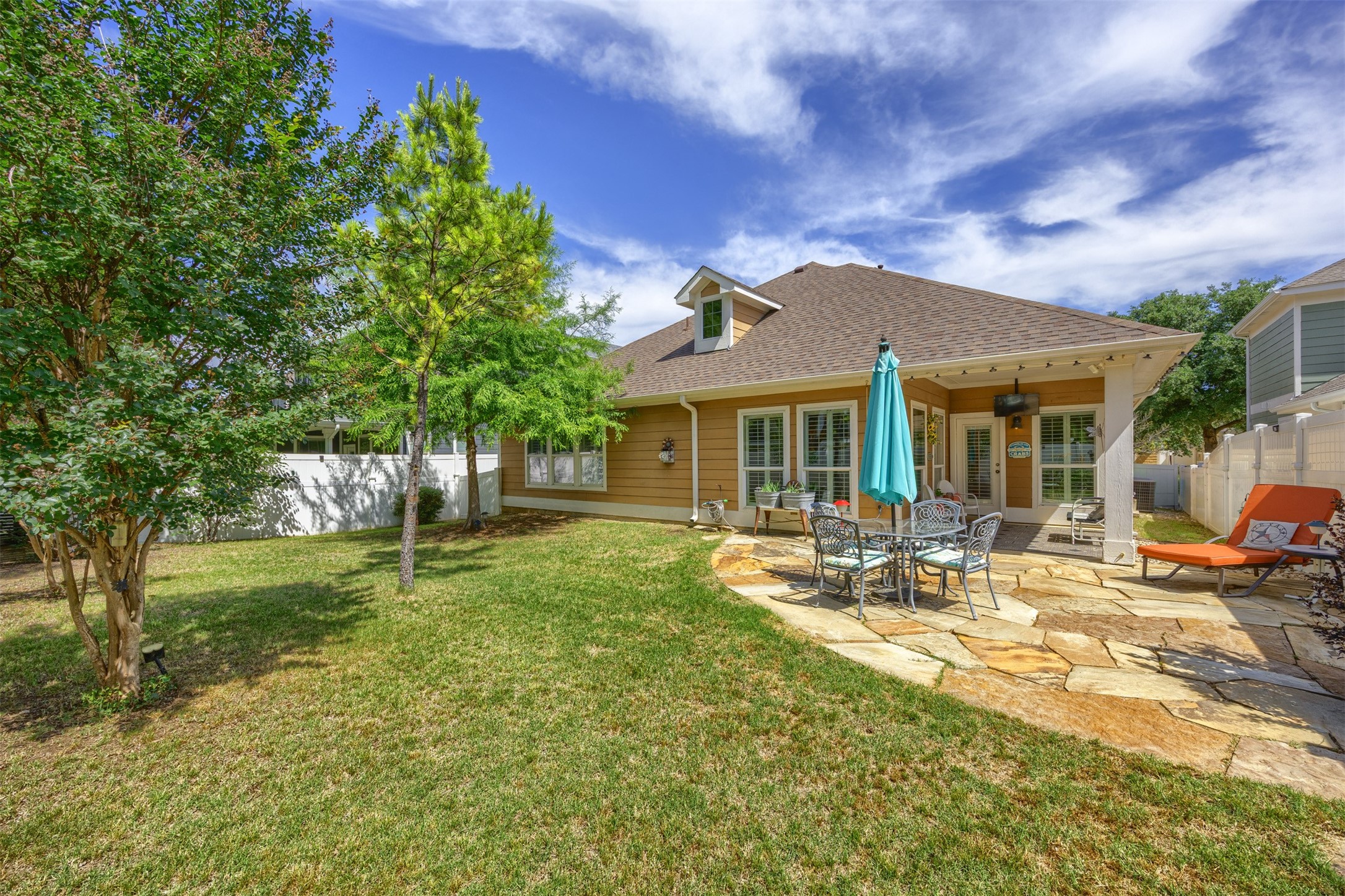1812 Azalea Drive Savannah TX 76227