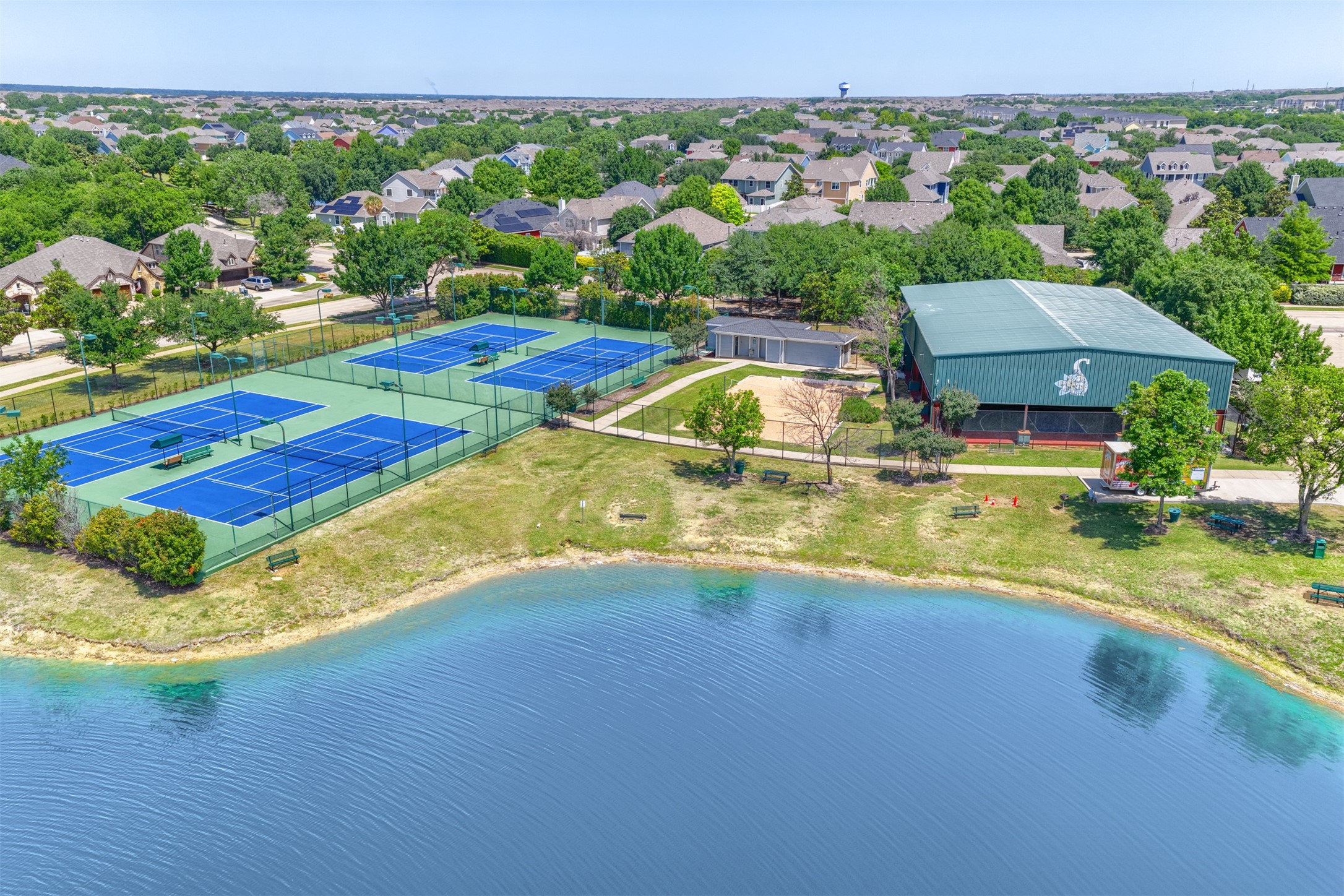 1812 Azalea Drive Savannah TX 76227