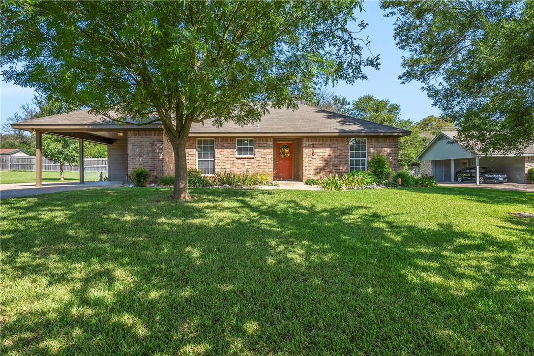 210 E Warren Street Hewitt TX 76643
