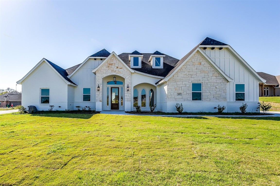 105 Southern Court Springtown TX 76082