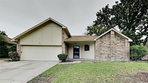 316 Grand Meadow Drive Fort Worth TX 76108