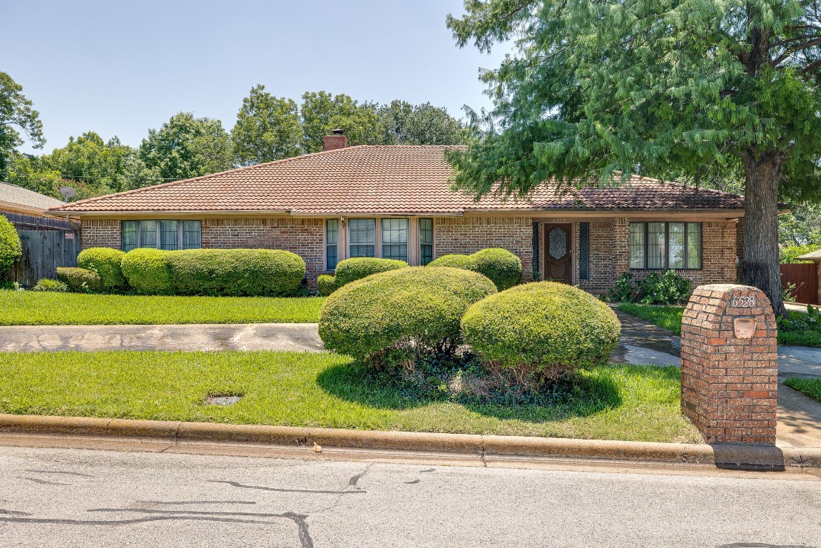 6528 Spring River Lane North Richland Hills TX 76180