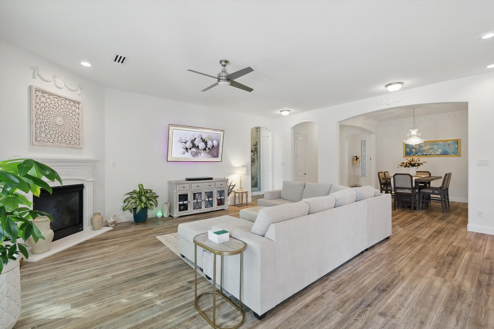 2706 Spirit Woods Lane Arlington TX 76001
