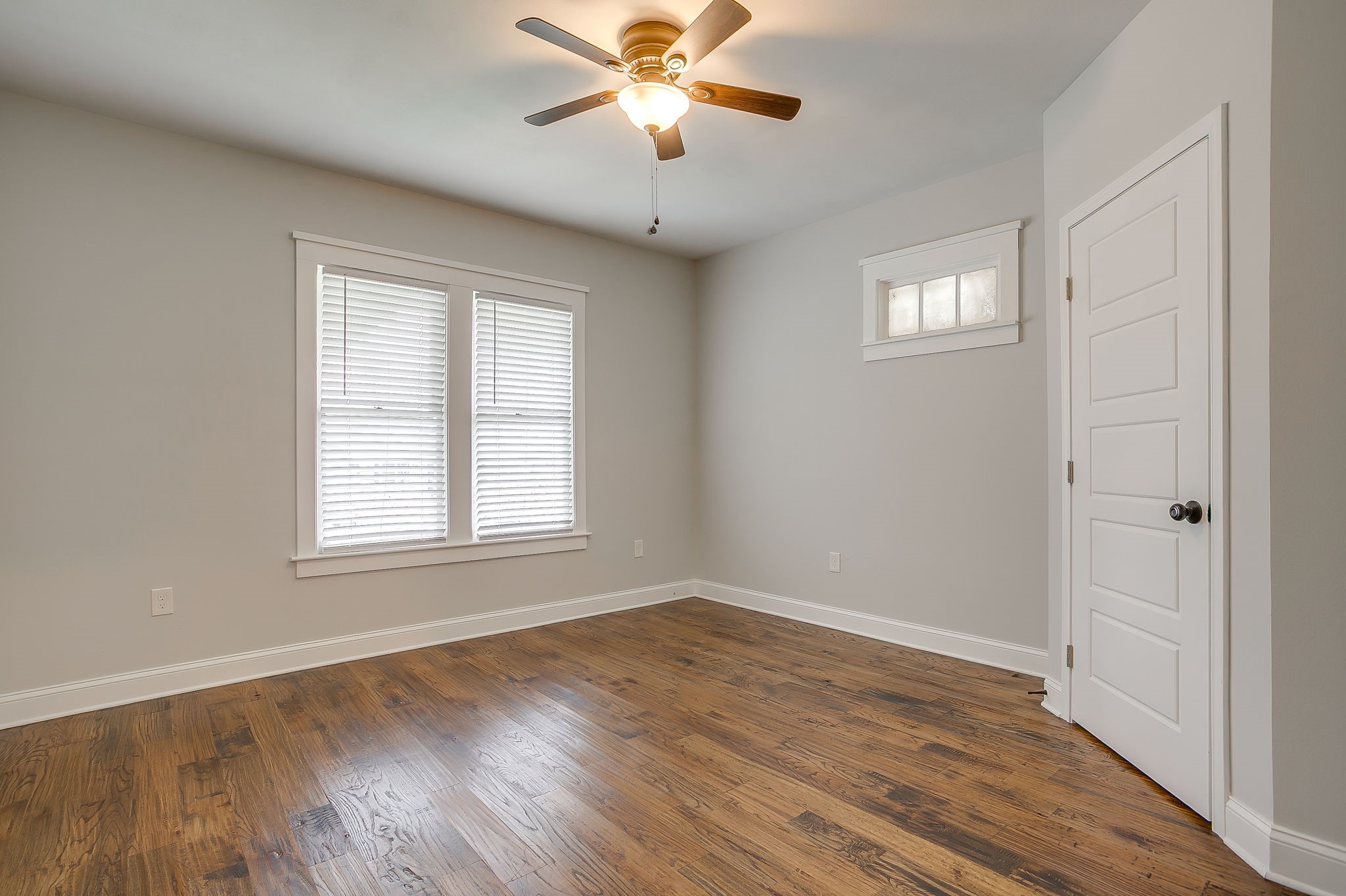 1115 Hawthorne Avenue Fort Worth TX 76110