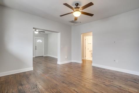 1115 Hawthorne Avenue Fort Worth TX 76110