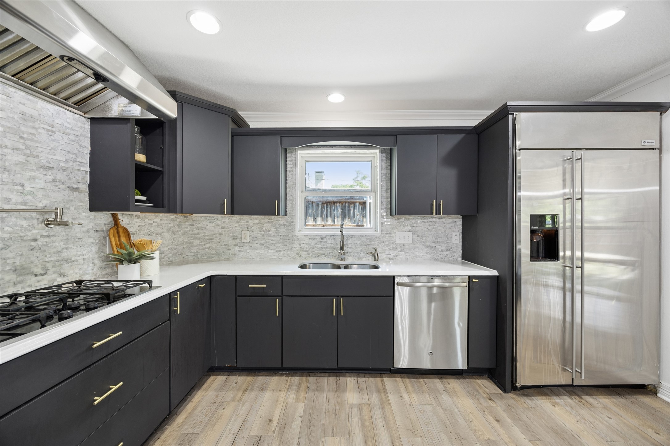 324 N Brighton Avenue Dallas TX 75208