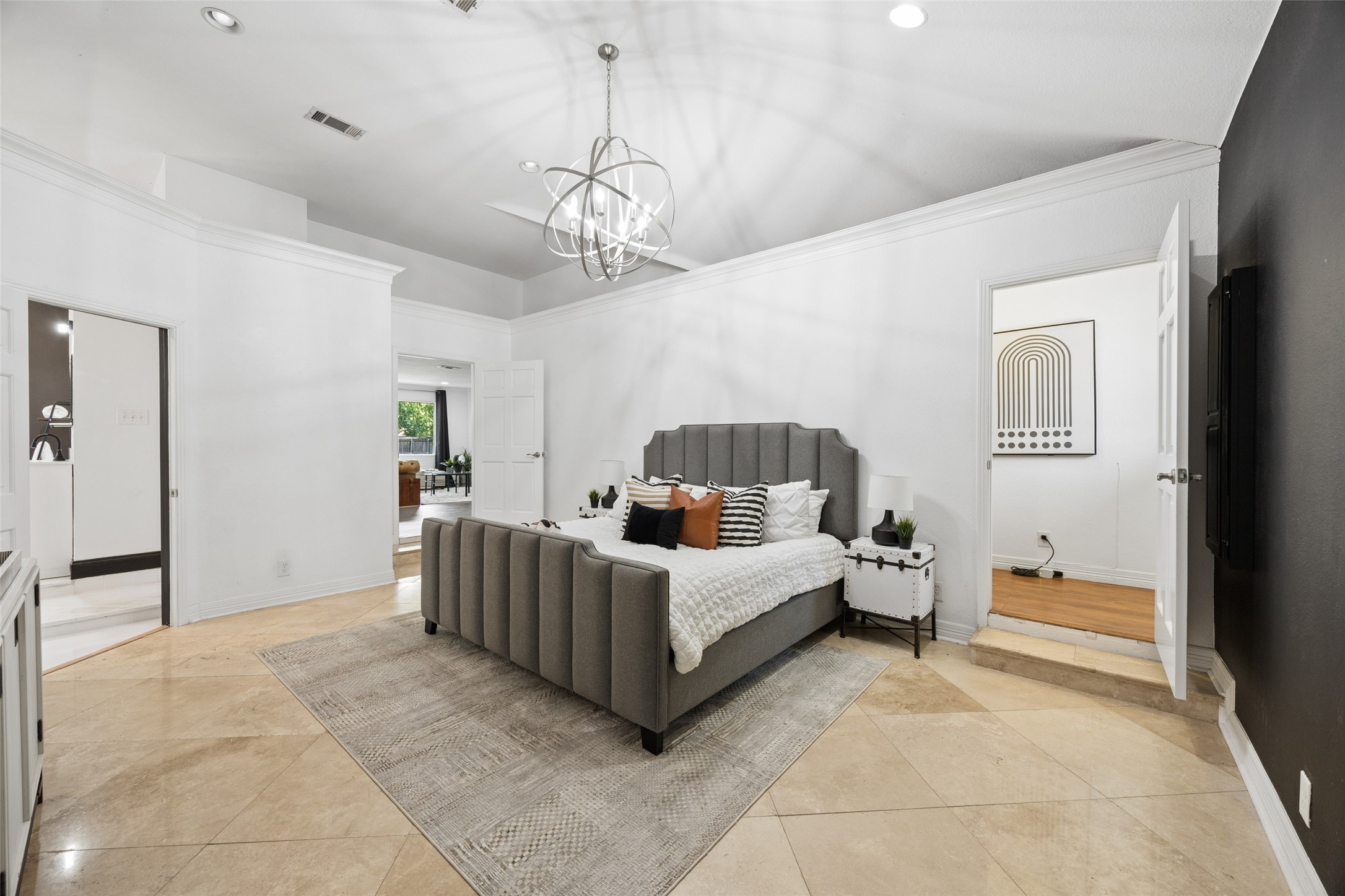 324 N Brighton Avenue Dallas TX 75208